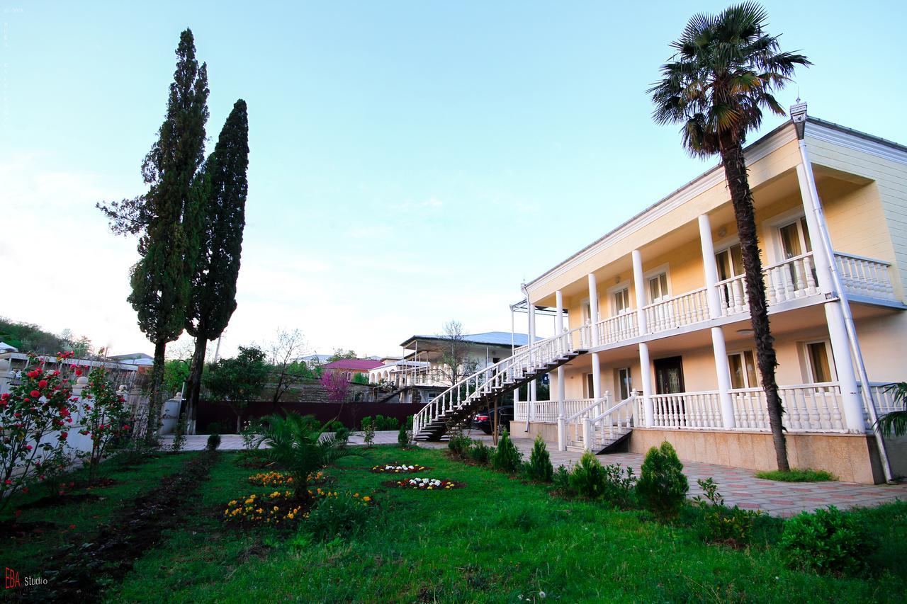 צקאלטובו Green Garden Guest House מראה חיצוני תמונה