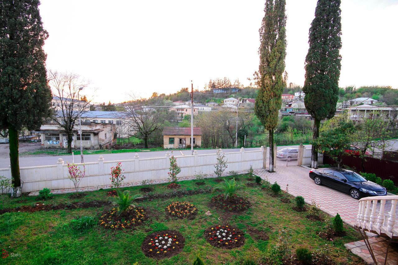 צקאלטובו Green Garden Guest House מראה חיצוני תמונה
